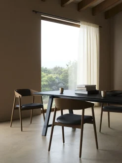 AC2 armchair, Smoked oak, Leather Black