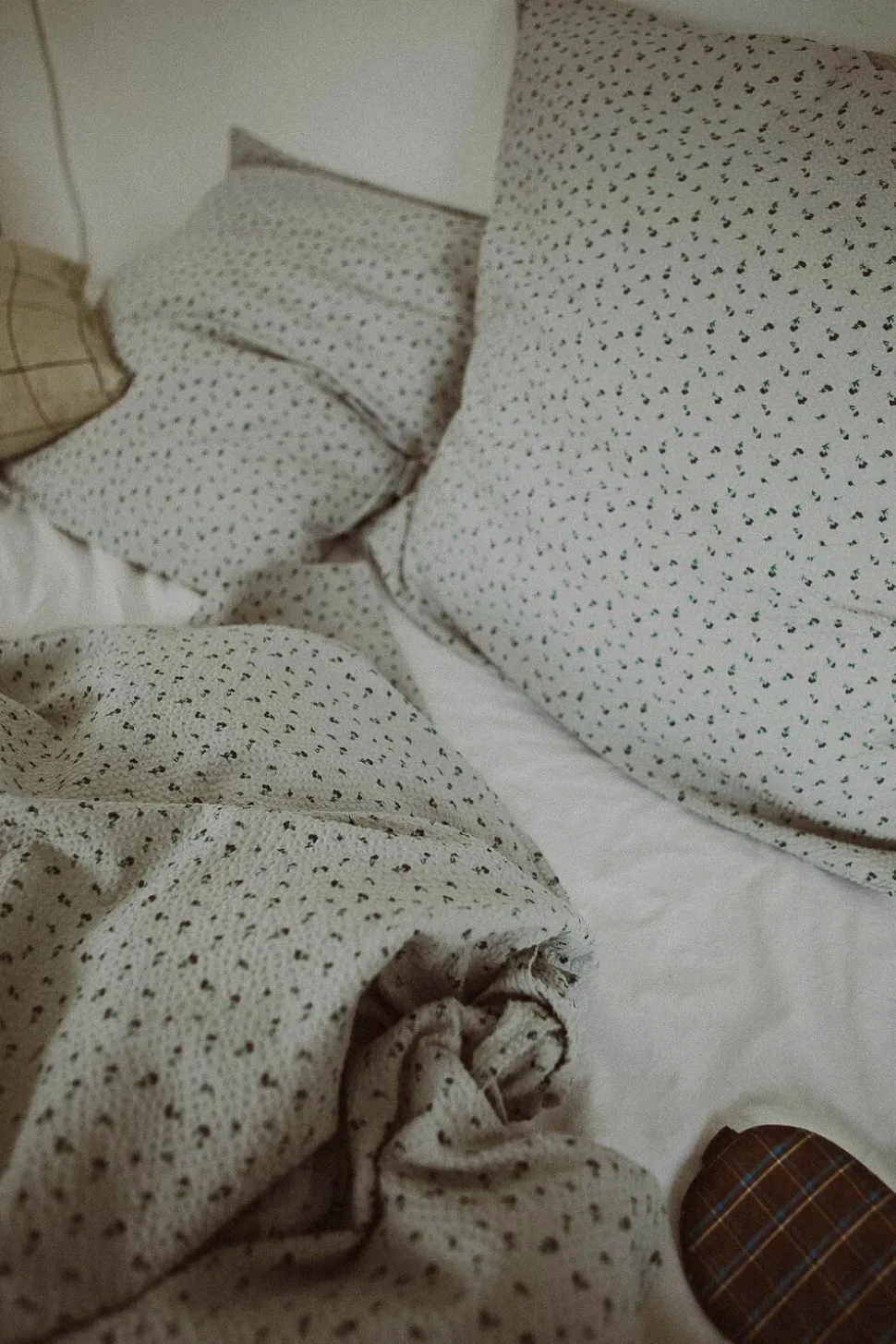 ADULT BEDDING - SEERSUCKER