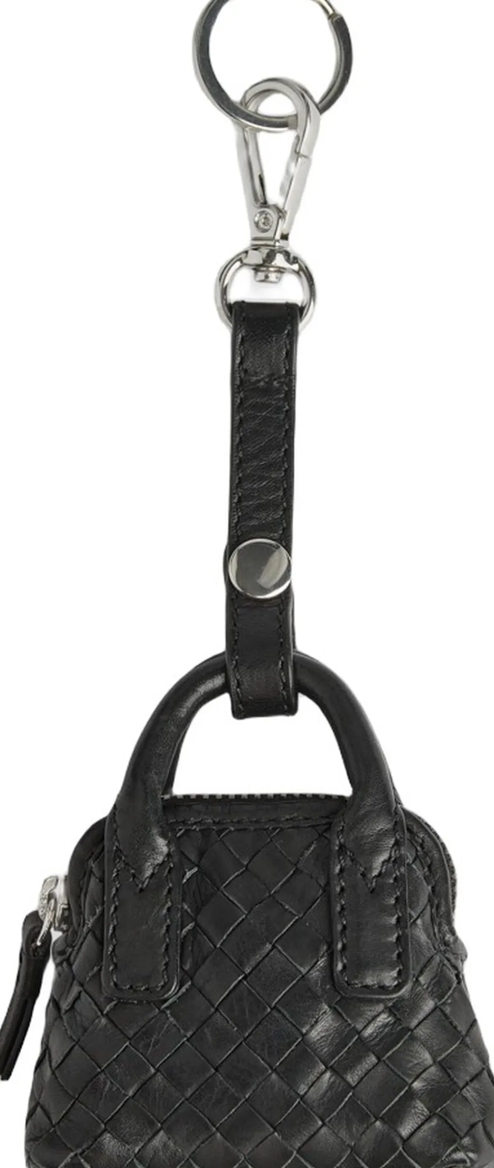 Amayambg Charm, Weave