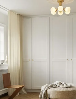 Apiales 6 Ceiling, brushed brass / opal