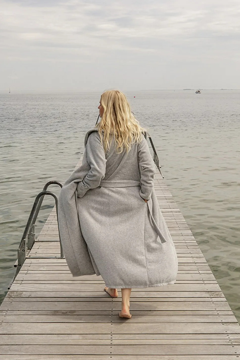Bathrobe, Mount Everest, light grey