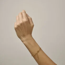 Bracelet, Medium Charm