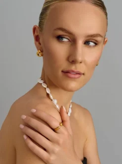 Como Flat Pearl Choker