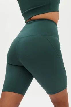 Compressive High-Rise Bike Shorts