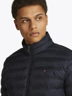 CORE PACKABLE RECYCLED JACKET