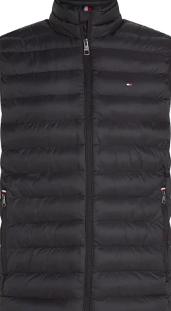 CORE PACKABLE RECYCLED VEST
