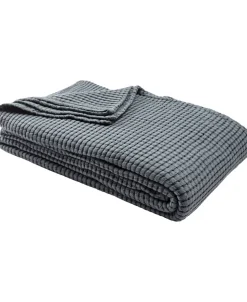 Cozy bedspread 260x260cm castle rock