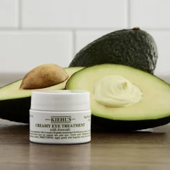 Creamy Eye Treatment with Avocado