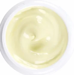Creamy Eye Treatment with Avocado