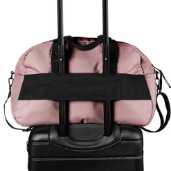 Day Gweneth RE-S 1Nighter