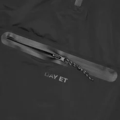 Day RE-No Rain Anorak