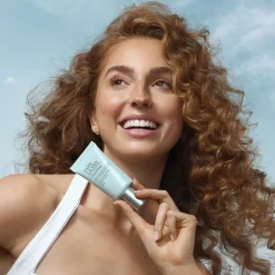 DayWear Sheer Tinted Moisturizer SPF 15