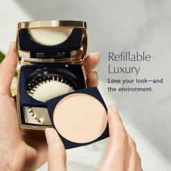 Double Wear Stay-In-Place Matte Powder Foundation