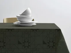 Dug 140x370 Star Damask Forest green