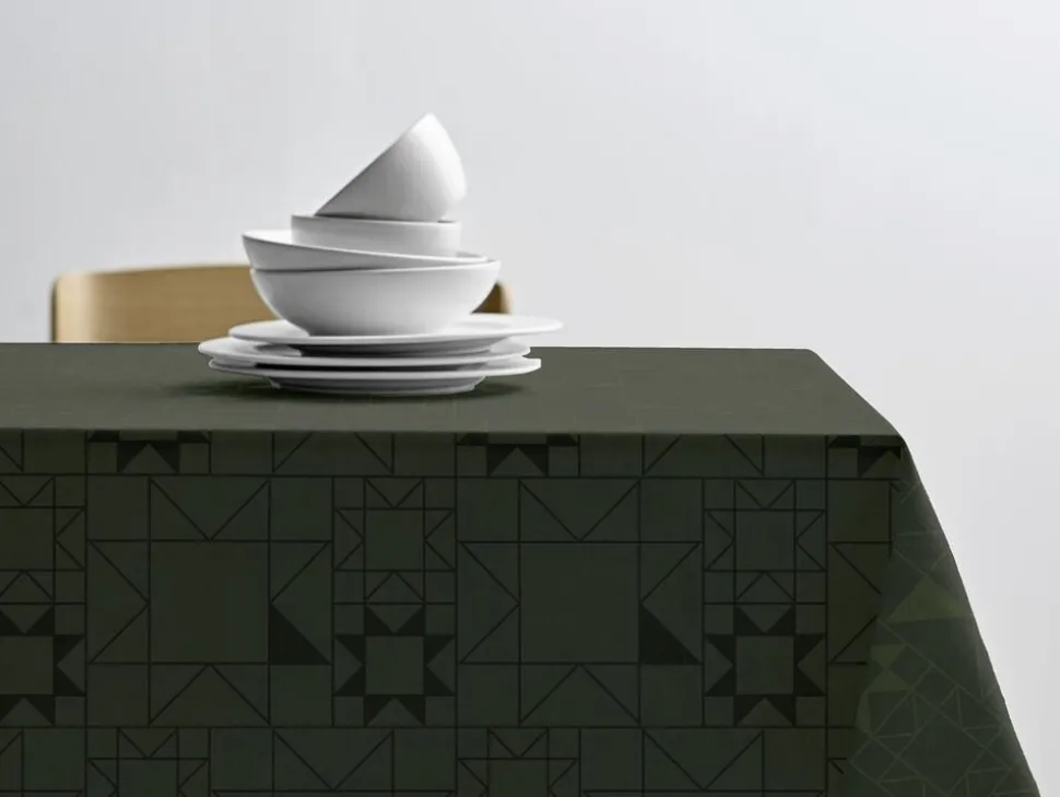 Dug 140x270 Star Damask Forest green