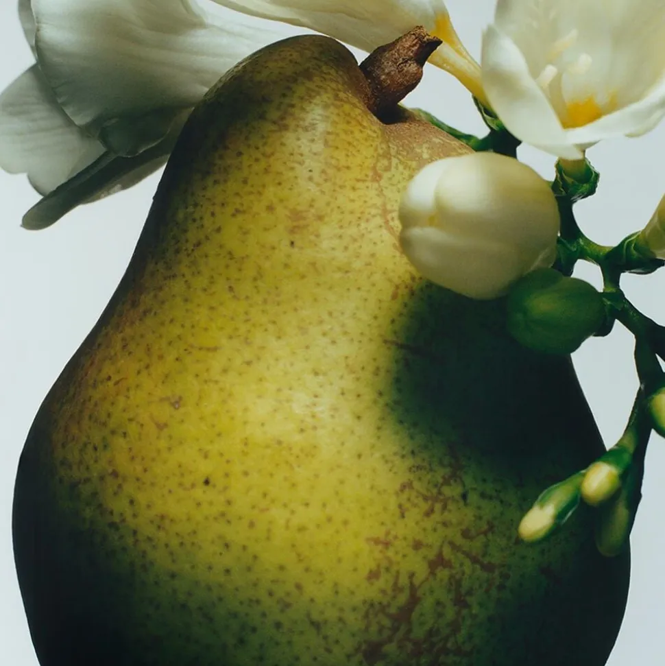 English Pear & Freesia Cologne Travel Spray