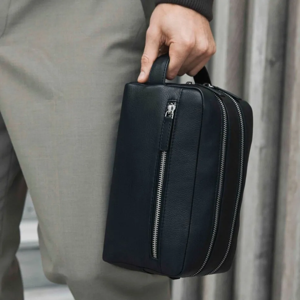 Everestmbg Toiletry Bag