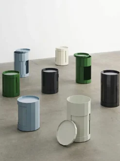 Facet Cabinet incl. feet and castor