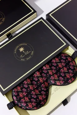 Fan Palm sleeping mask Black Flawless