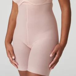 Figuras udglattende høje trusser med ben