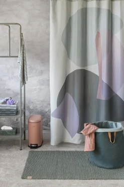 GALLERY shower curtain