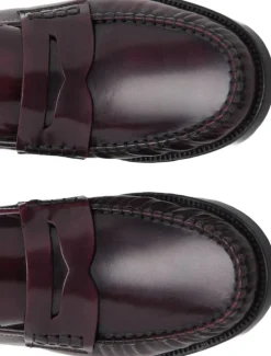 Gathered leather moccasin