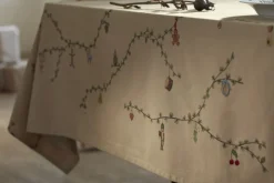 Hammershøi Christmas Dug 150x270 cm sand