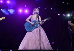 Icons of Style – Taylor Swift