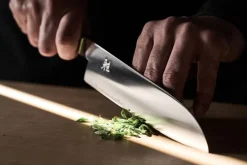 Koya Santokukniv 18 cm, Beige, Glatslebet