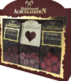 Kærligheds-Gaveæske med hjerte bolcher, hindbær choko-lakridser og hin