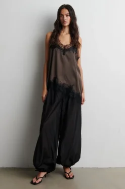 Lacia Contrast Strap Top