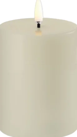 LED pillar candle, Oyster Grey, Smooth, 7,8x10 cm