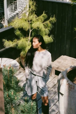 Light stretch shorts - Caitlin