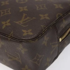 Louis Vuitton Trousse Toilette
