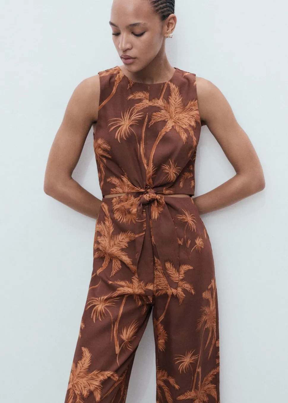 Lyocell jumpsuit with cut-out and k