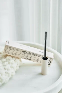 Mascara brush 02 - Separation & volume