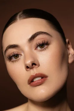 Mascara Extra Volume Carbon Black With Eyelash Serum