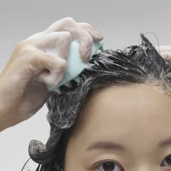 Massagebørste til hovedbunden - Eksfoliering og massage