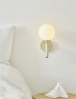 Miira Wall, brass / opal