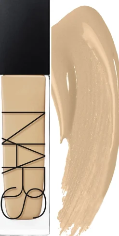 Natural Radiant - Longwear Foundation