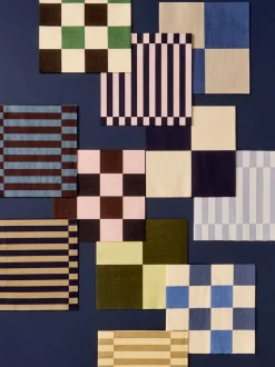 Pattern Napkins-Set of 20 Dinner-Light pink and dark blue pillar strip