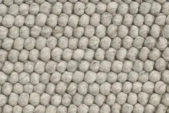 Peas-170 x 240-Soft grey