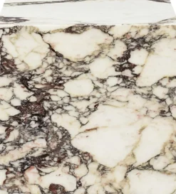 Plinth Cubic, Calacatta Viola