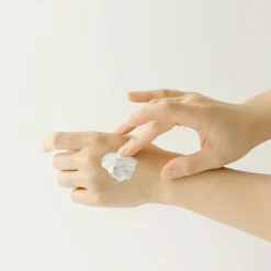 Relief Sun: Rice + Probiotics SPF50+