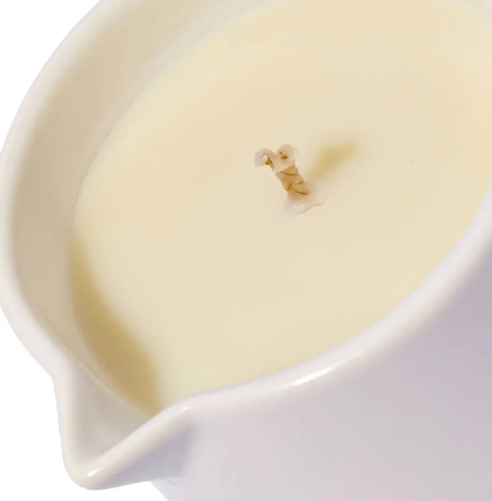 Rub Me Tender - Relaxing Massage candle with Guasha stone 10