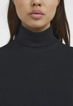 SRFenja Rollneck Top