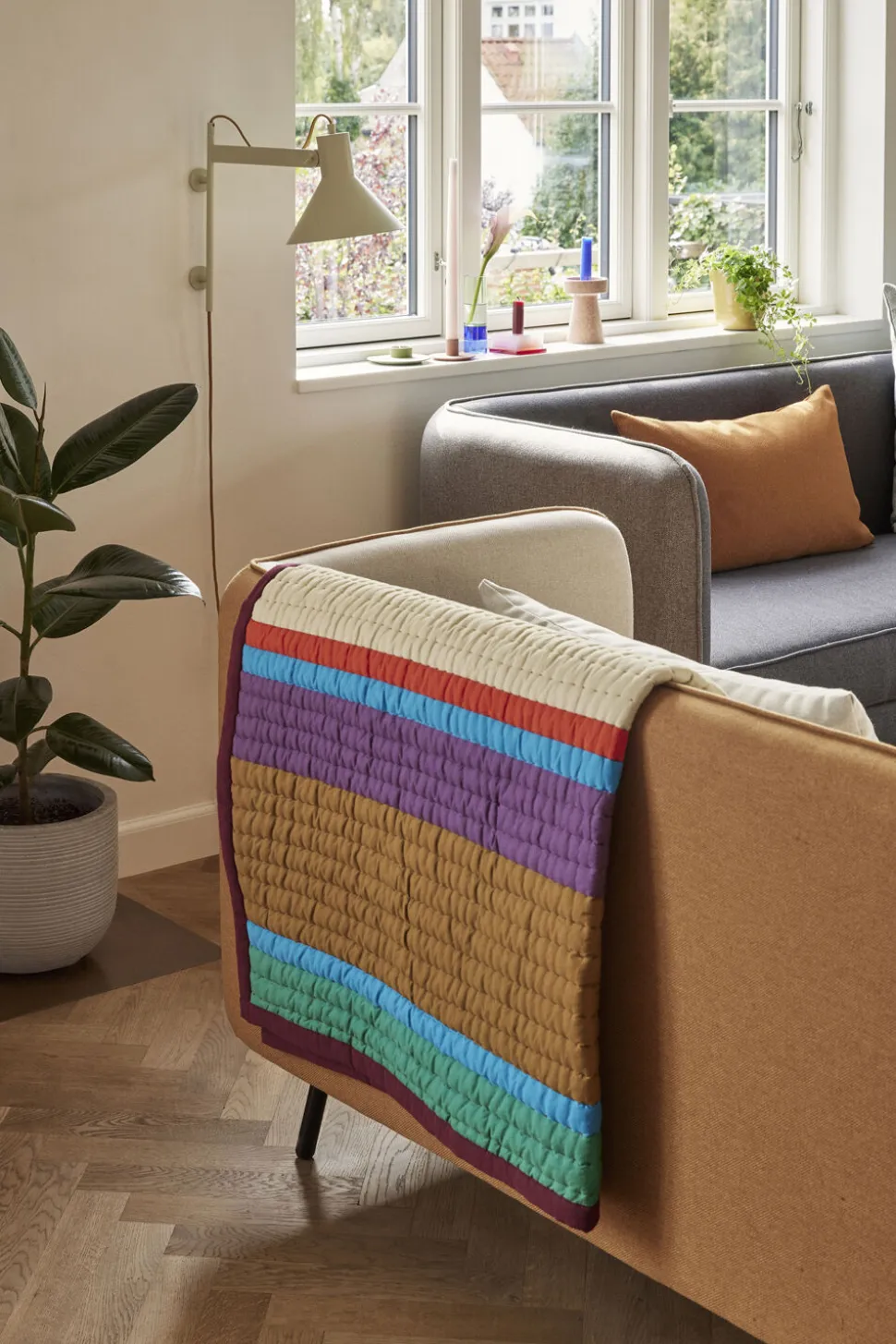 Studio Wall Lamp Beige/Orange