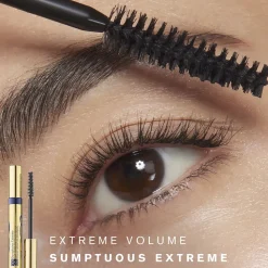 Sumptuous Extreme Lash Multiplying Volume Mascara