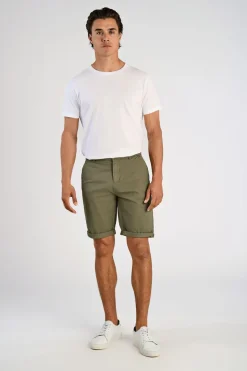 Superflex chino shorts