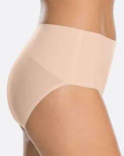 Undie-tectable Brief